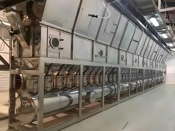 Horizontal boiling dryer